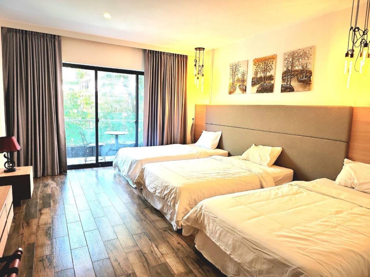 Chilchill Hotel Riverside พนมเปญ ภายนอก รูปภาพ